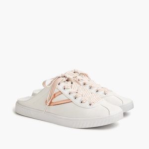 Tretorn slip-on sneaker w rose gold details, 7.5
